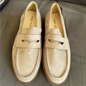 Anne Klein loafer 9.5
